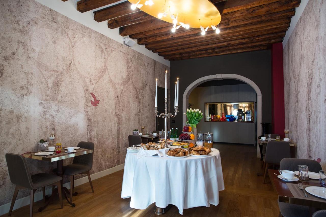 Riva Del Vin Boutique Hotel Венеція Екстер'єр фото